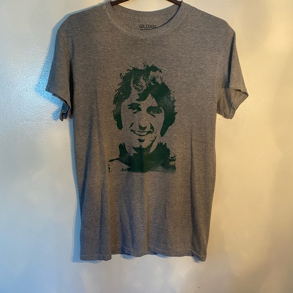 Gildan Gray Graphic Men's T-Shirt - Picture 1 of 3